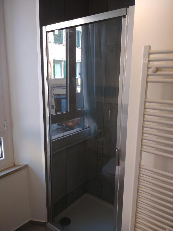 Isi Guesthouse 29 Ези Экстерьер фото